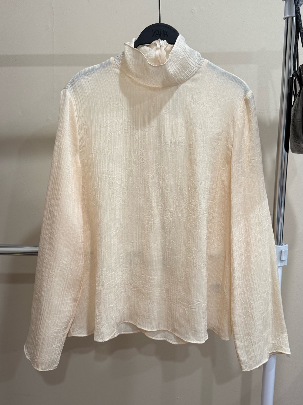 ZARA Textured High Neck Blouse Ivory Cream Size M